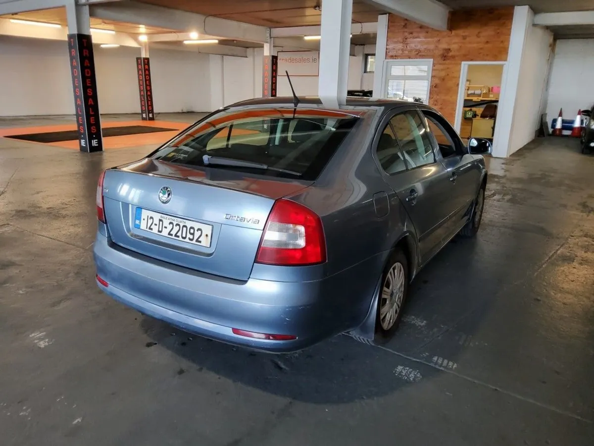 Skoda Octavia 1.6 CR TDI Ambition - Image 3
