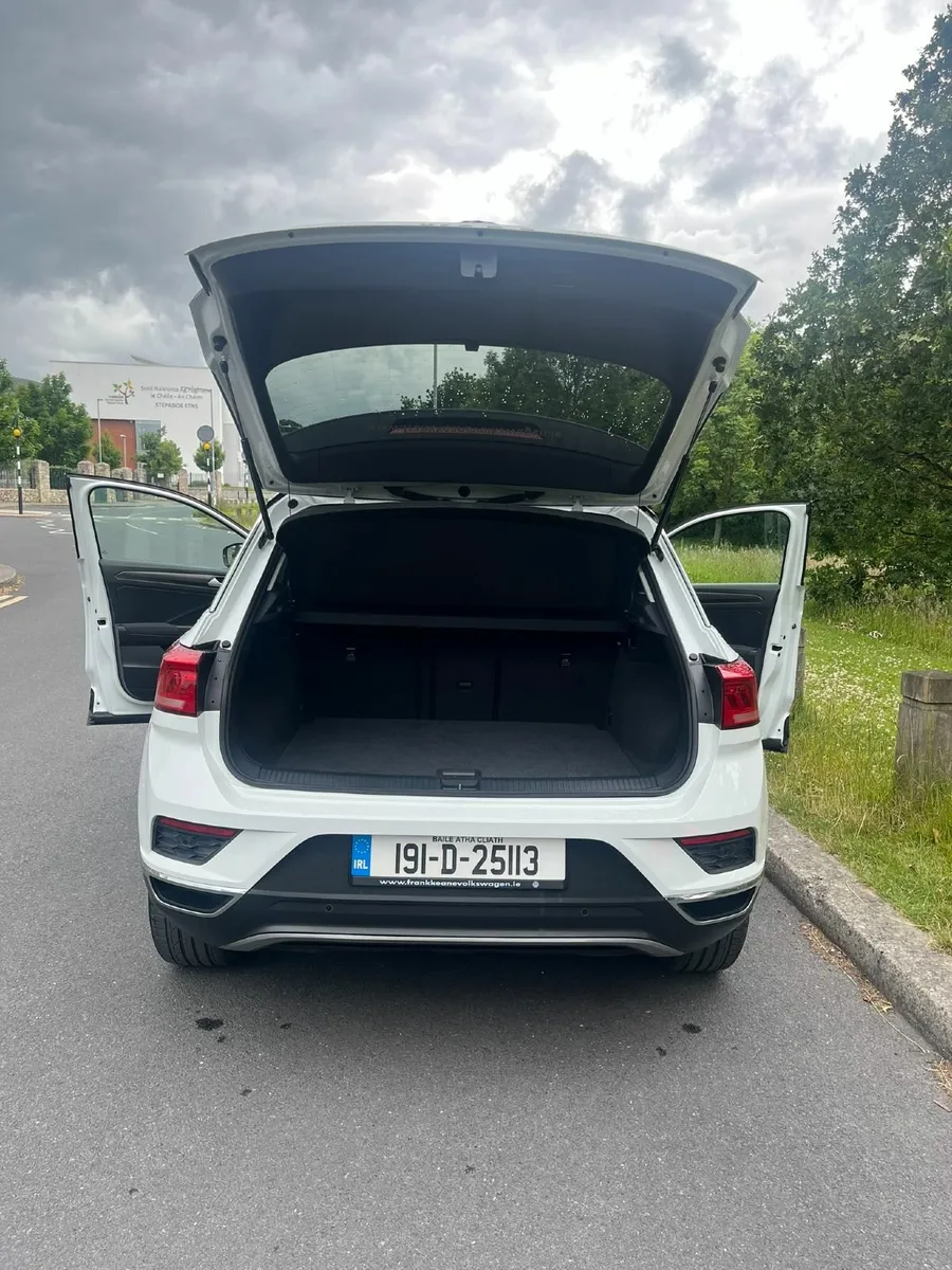 Volkswagen T-Roc 2019 - Image 3