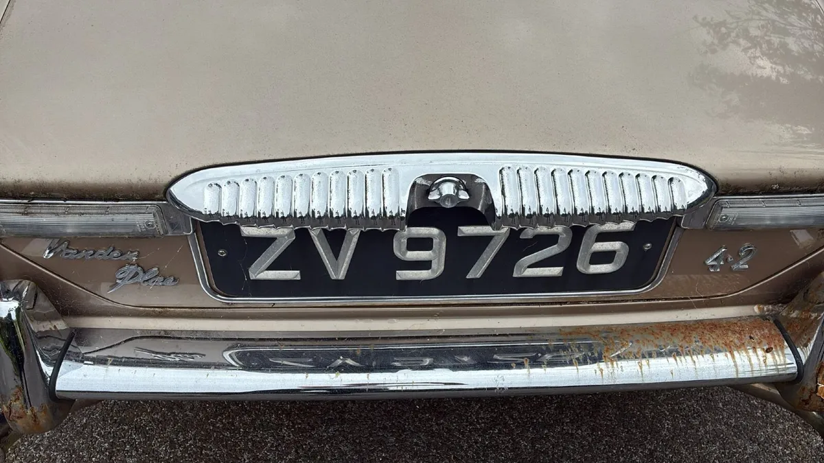 Daimler Other 1976 - Image 3