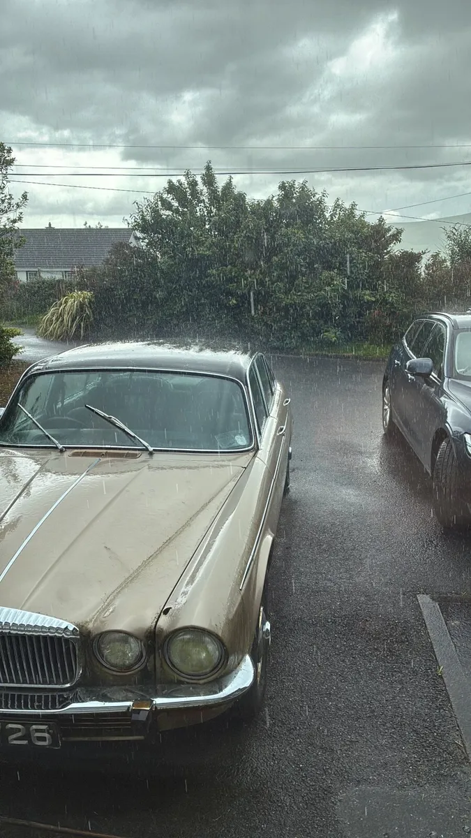 Daimler Other 1976 - Image 4