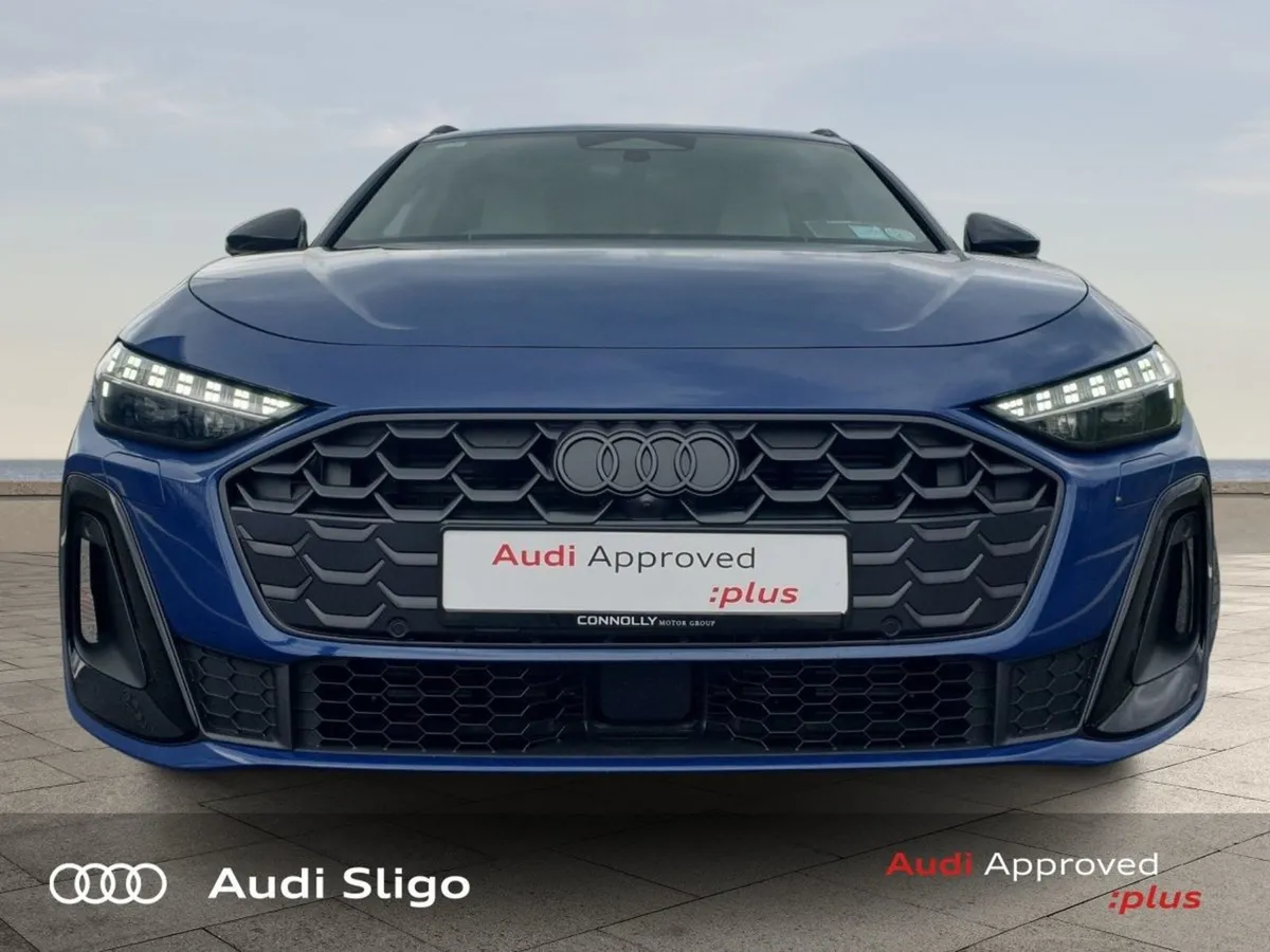 Audi A5 Avant 2.0tdi 204HP S Line Auto - Tech Pac - Image 3