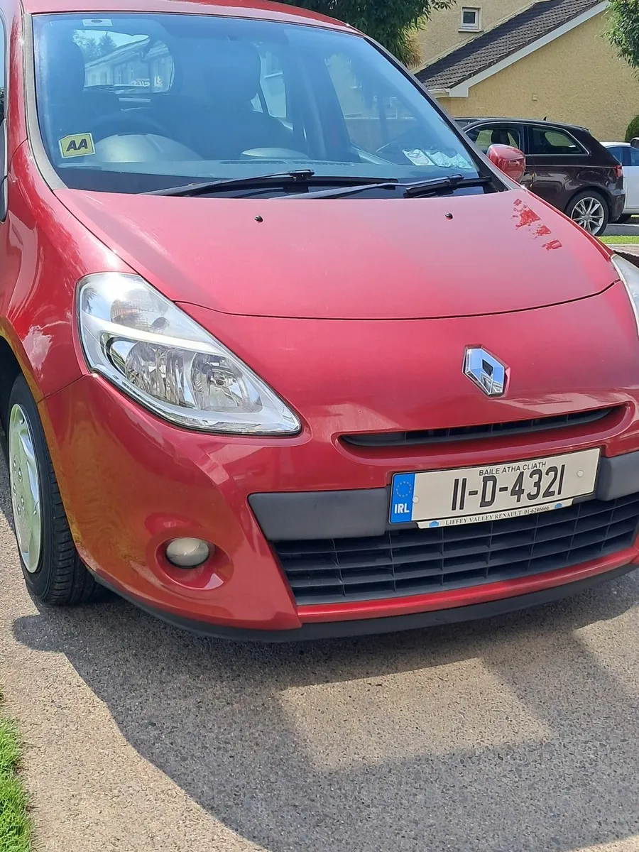 Renault Clio 2011 - Image 1