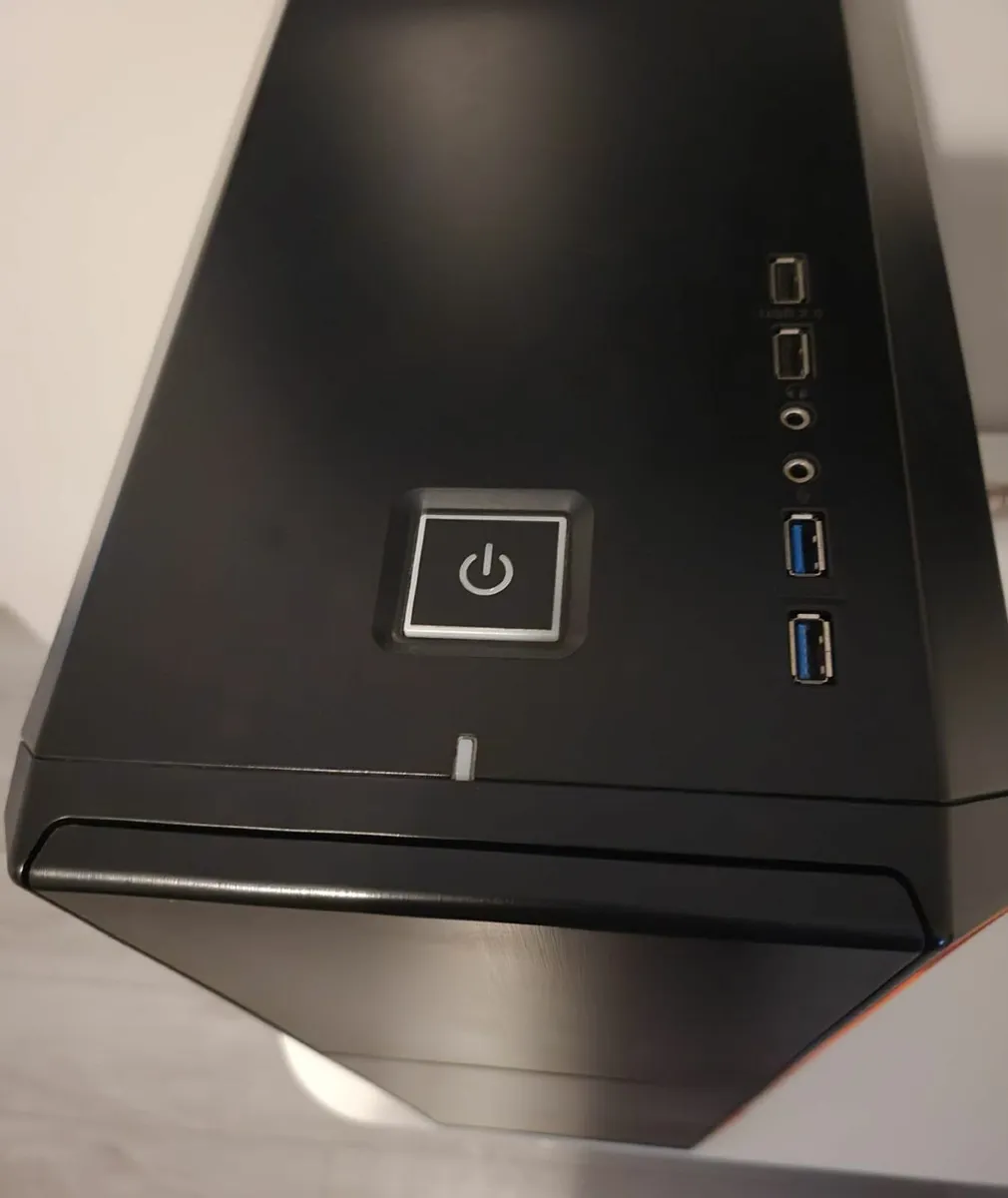Intel Gaming PC - Image 3