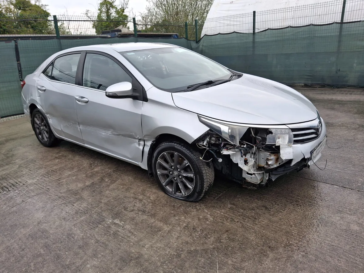 152 Toyota Corolla  1.4 D4D - Image 2