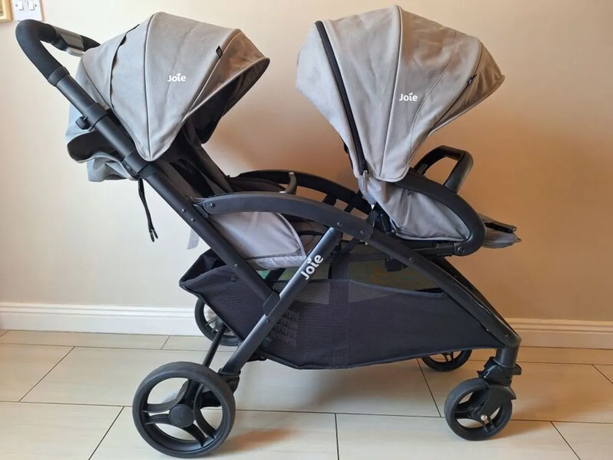 Joie Evalite double buggy - Image 1