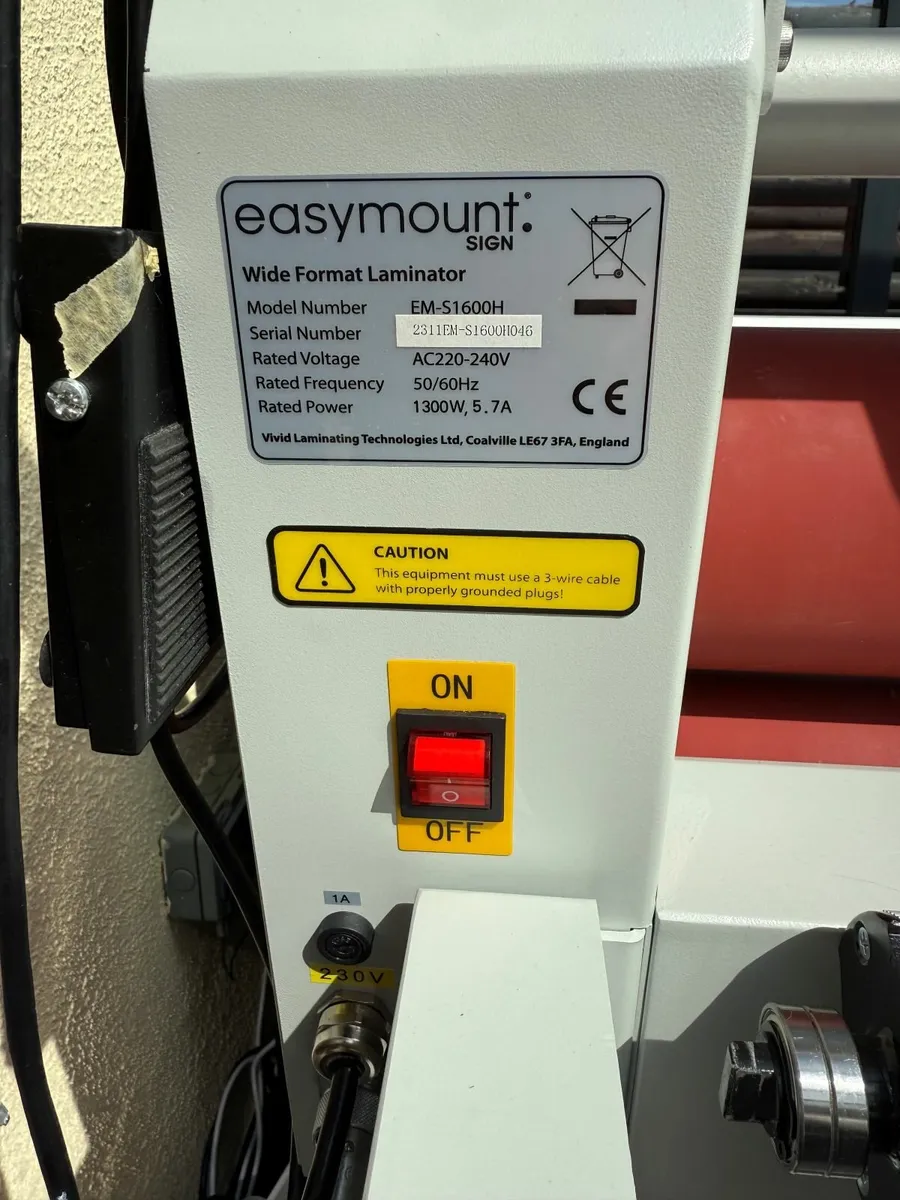 Printer, hot laminator and bench top cutter - Image 4