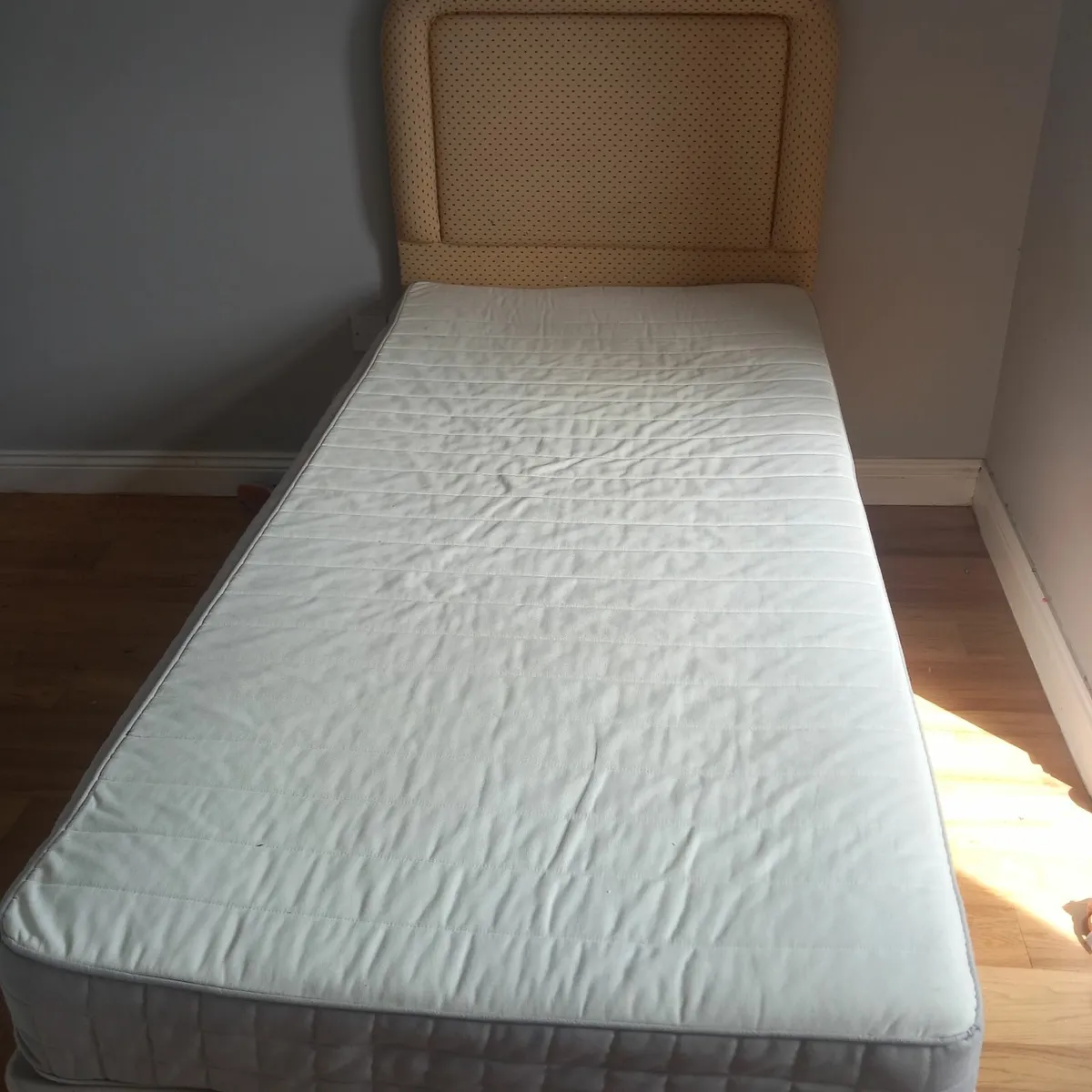 Single Divan Bed with Bespoke Headboard - Image 2