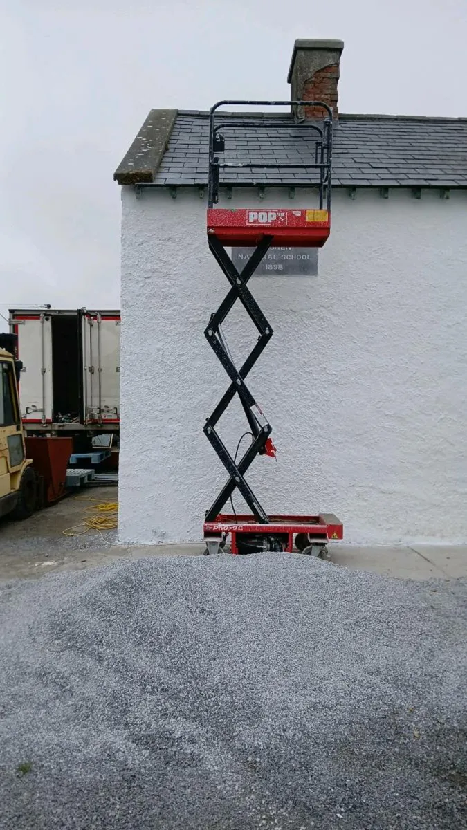 Mewp/ scissor lift/ hoist - Image 3