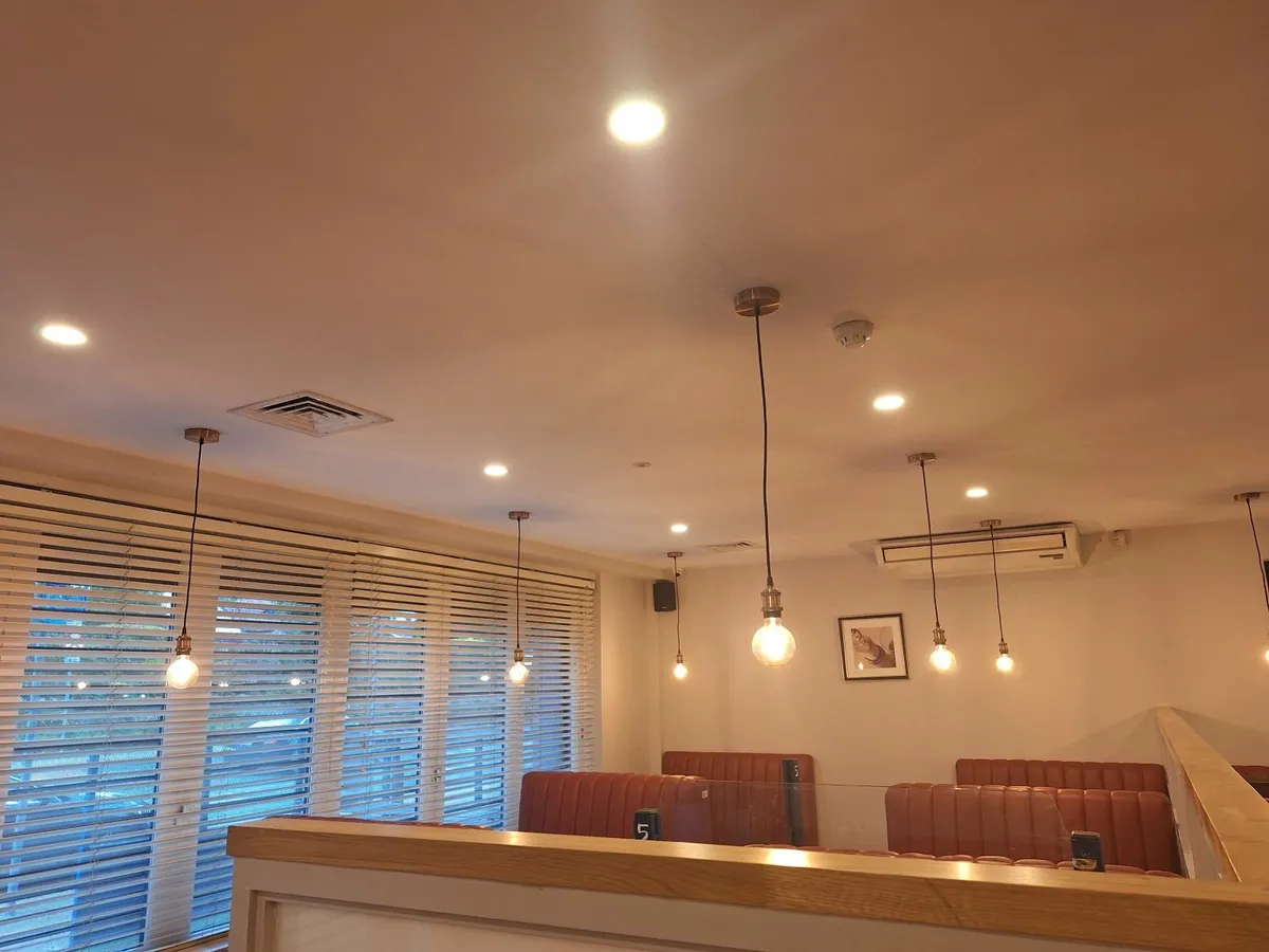 Online Auction Of Light Fittings & More! - Image 3