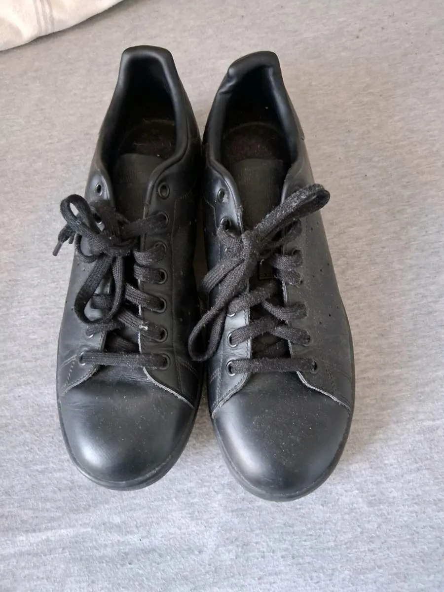 Adidas Stan Smith size 10 (44.5) - Image 1