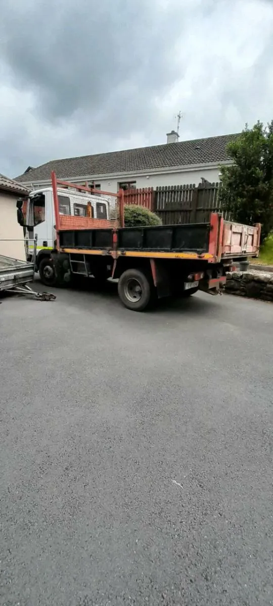 2010 iveco 7.5 ton tipper - Image 2