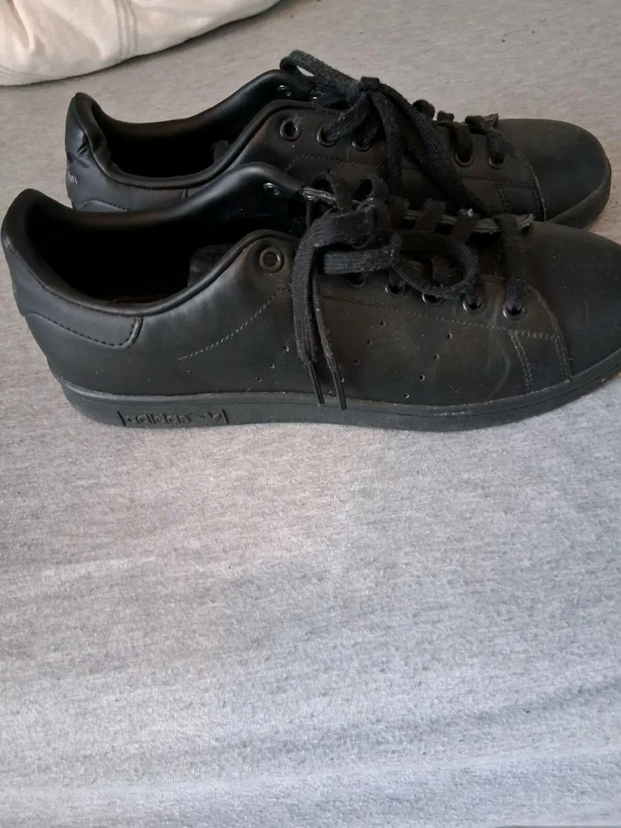 Adidas Stan Smith size 10 (44.5) - Image 2