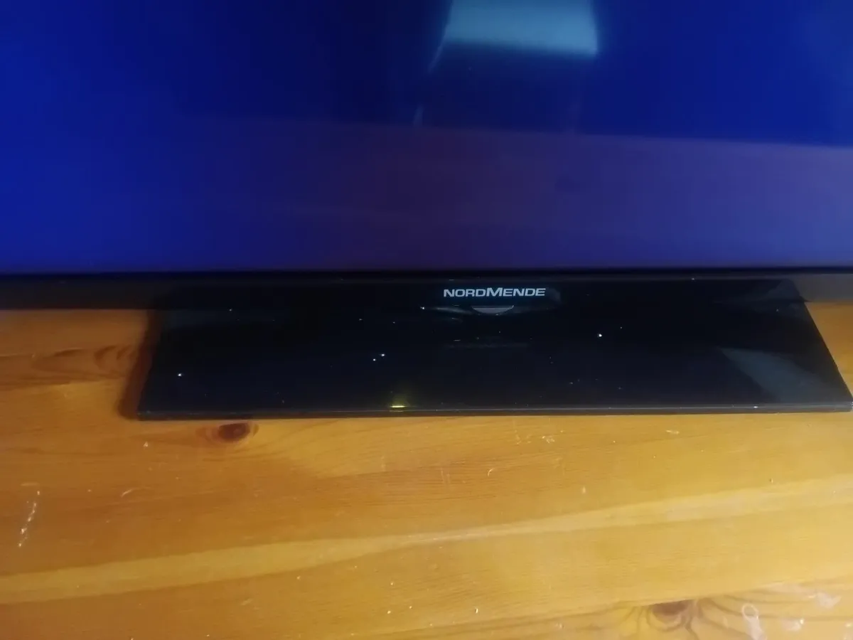 Tv 48 inch, works perfectly - Image 4