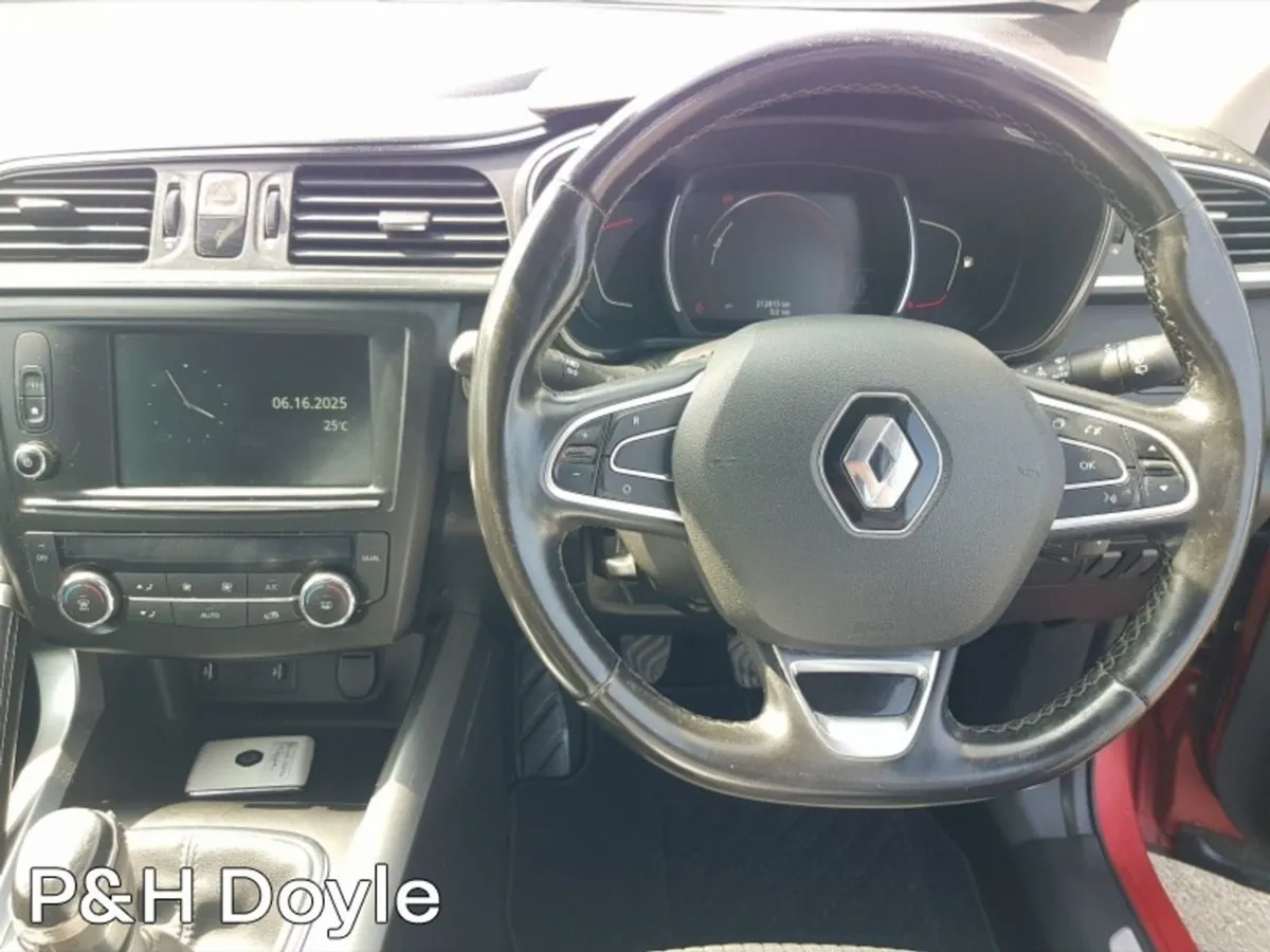 Renault KADJAR Signature NAV - Image 2