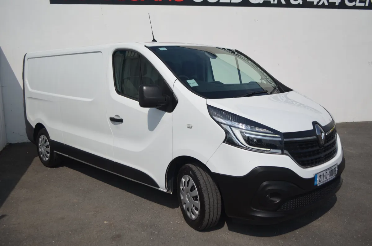 ONE OWNER LWB BUSINESS-PRICE INCL VAT - Image 2