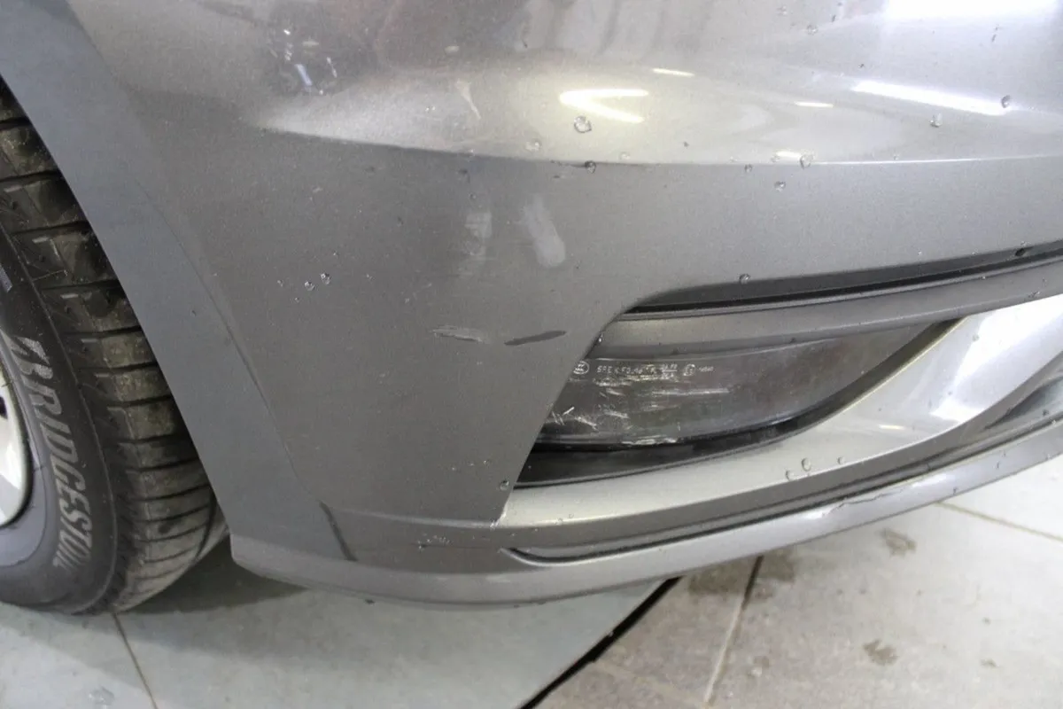 Volkswagen Golf 1.6 TDI 115HP Trendline - Image 3