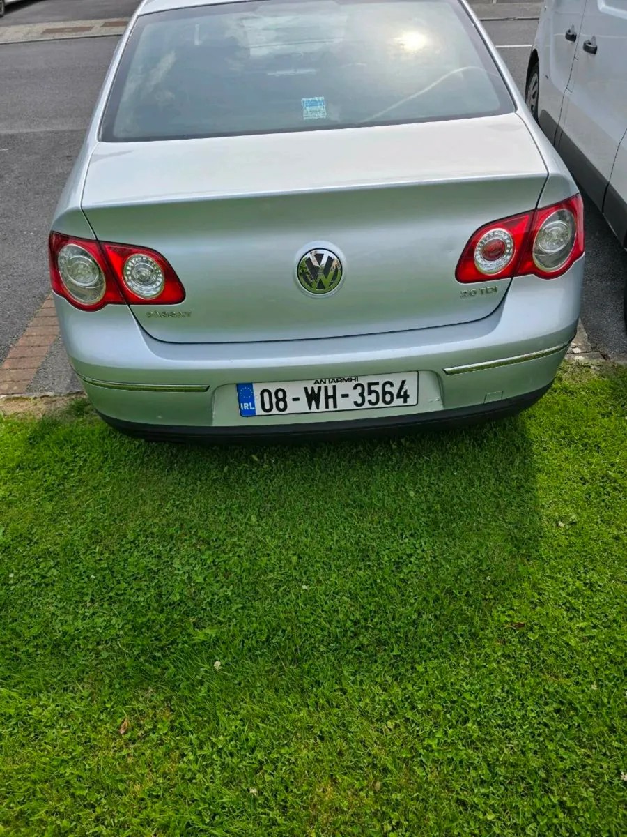 Car - Image 3