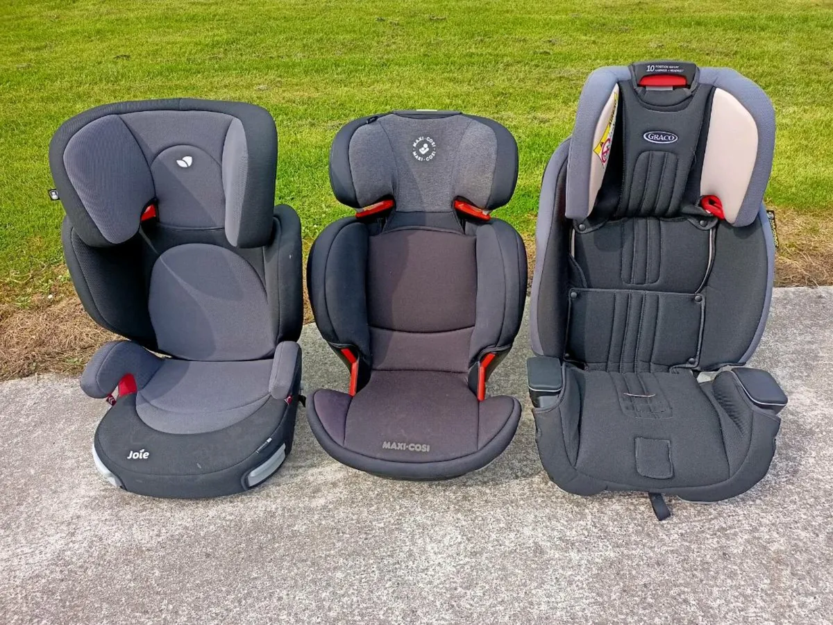 Car seats - Image 1