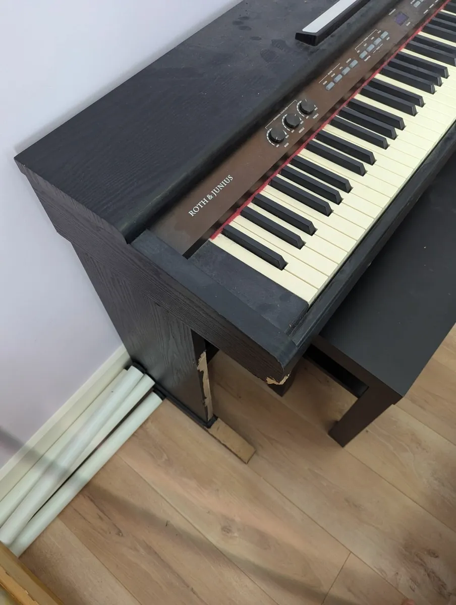 Keyboard - Image 1