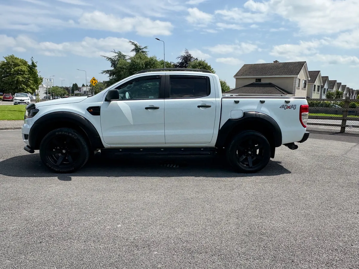 ABSOLUTELY IMMACULATE 2016 FORD RANGER - Image 4