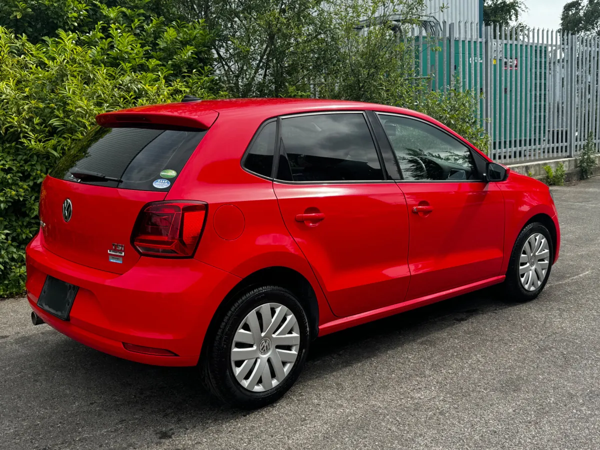 Volkswagen Golf DSG/ Auto Comfortline - Image 3