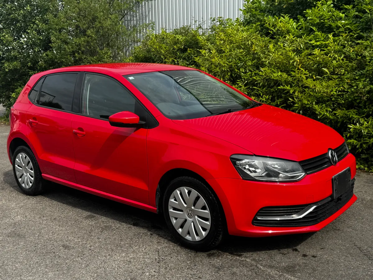 Volkswagen Golf DSG/ Auto Comfortline - Image 1