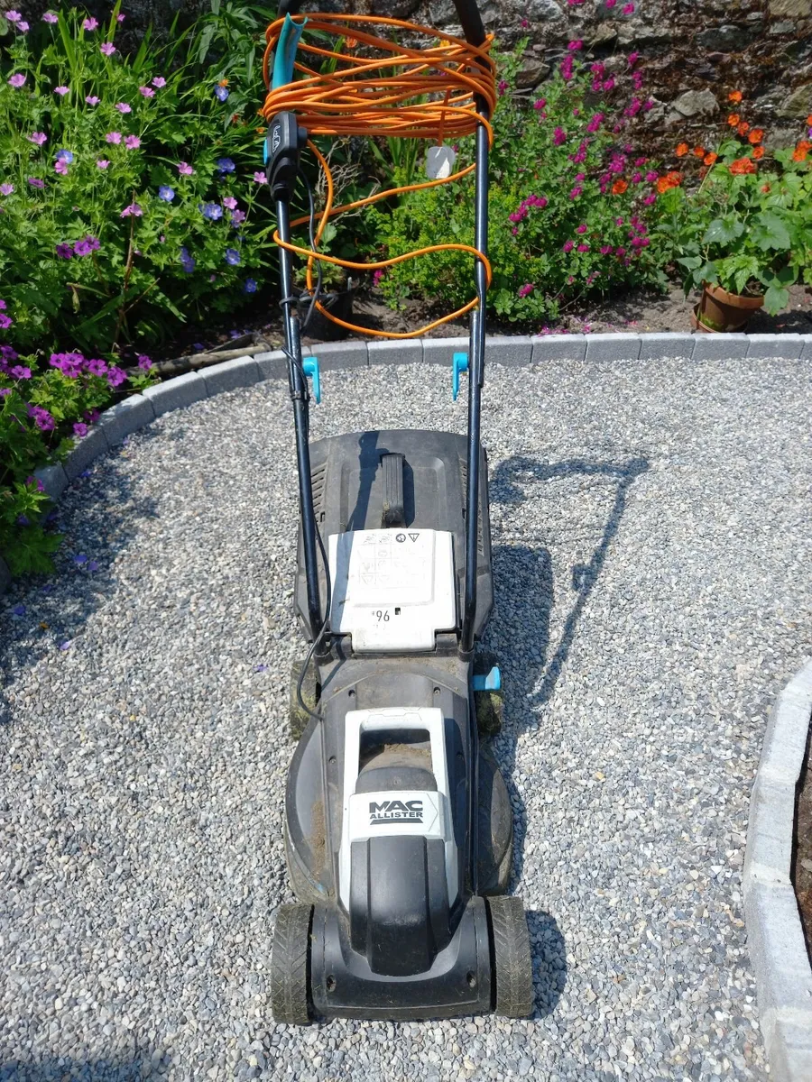 Lawnmower - Electric - Image 2