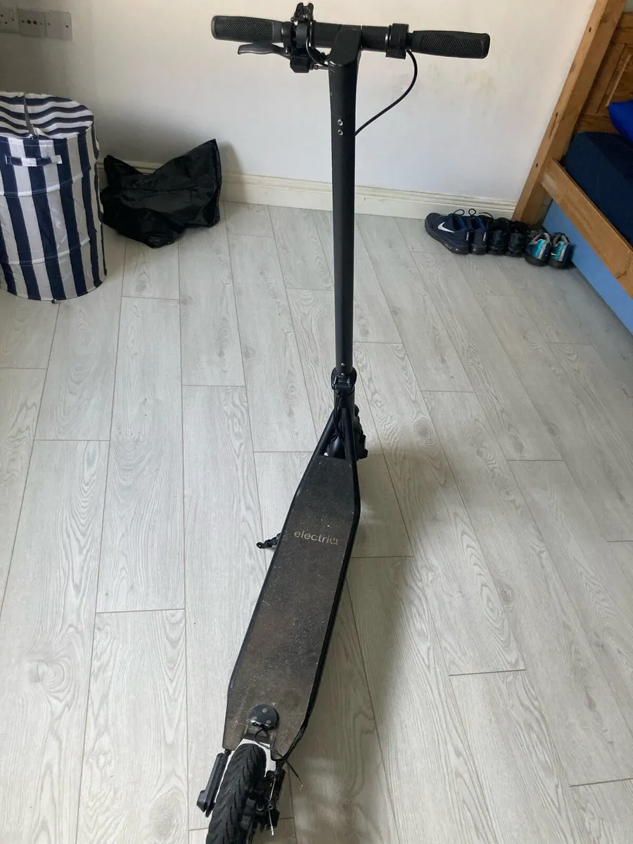 electric scooter - Image 1