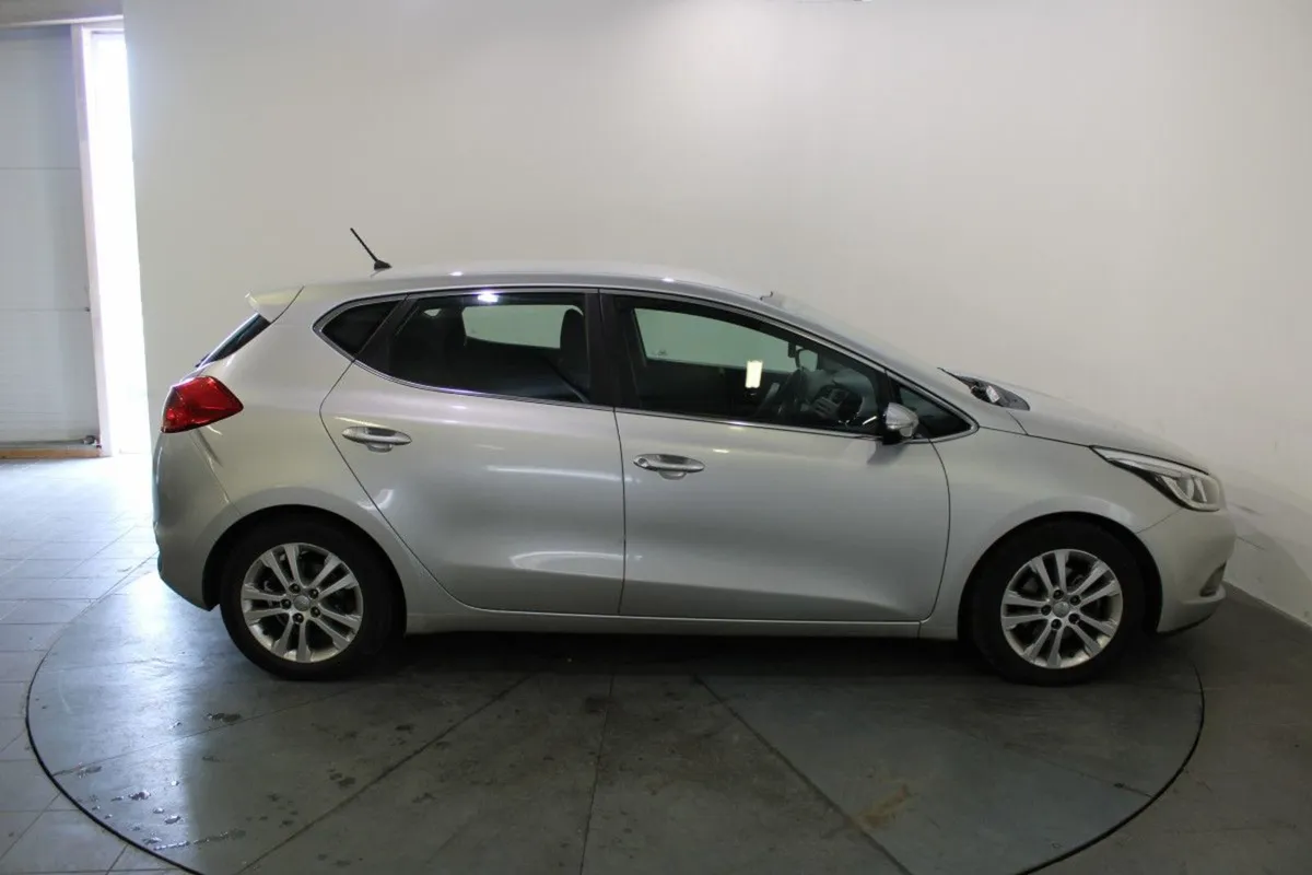 Kia Ceed 1.4 EX Diesel - Image 3