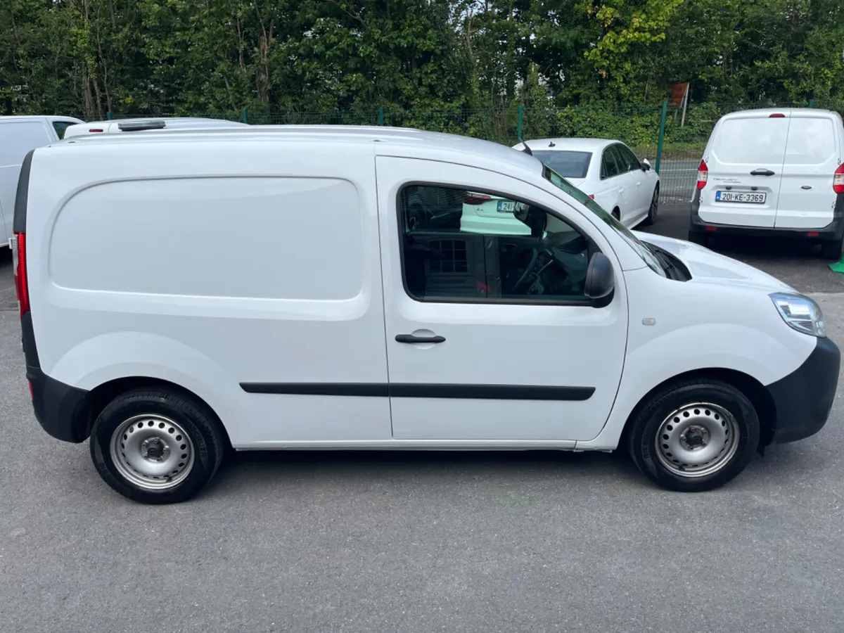 Renault Kangoo 1.5L Diesel (1 Owner) - Image 2