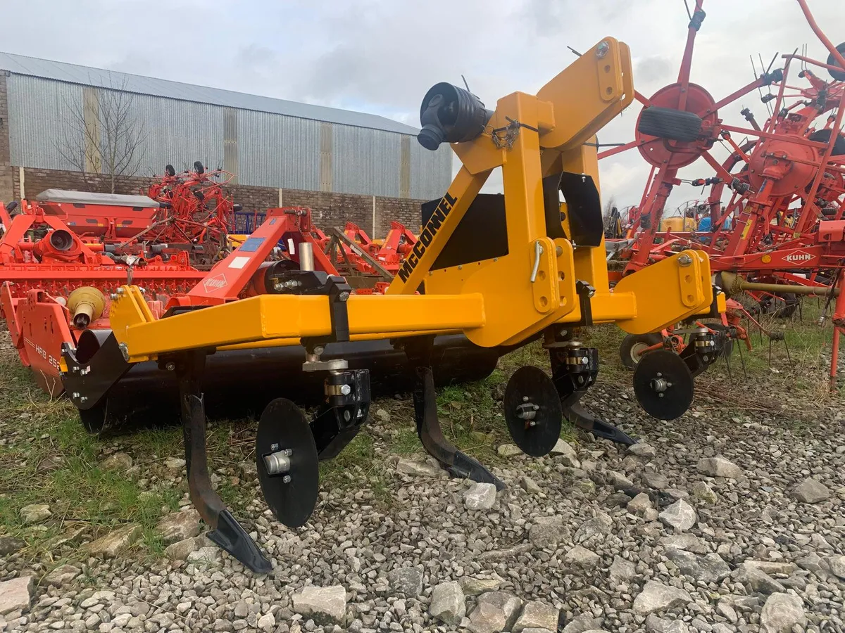 MCCONNEL 2.5m SHAKERATOR SUBSOILER - Image 1