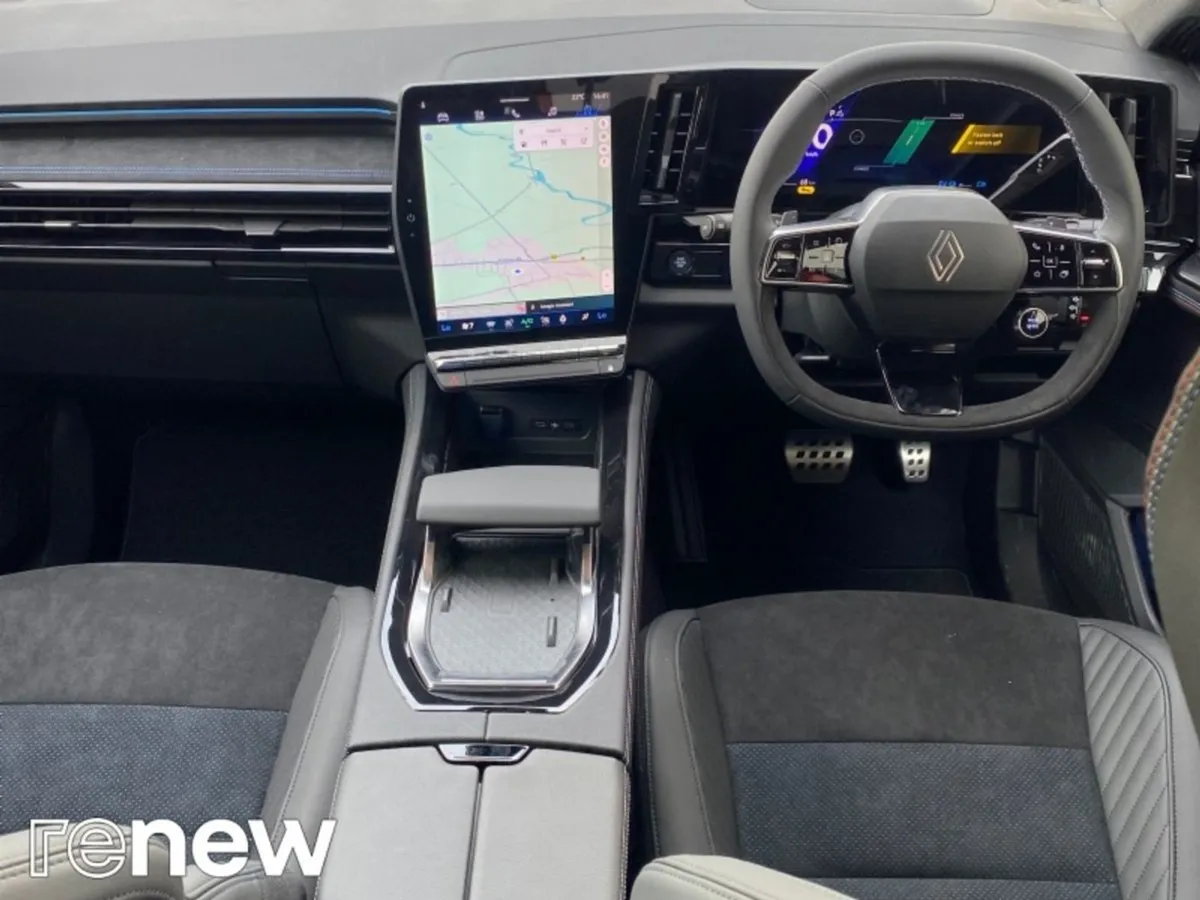 Renault Rafale E-tech Hybrid 200 Auto Esprit Alpi - Image 2