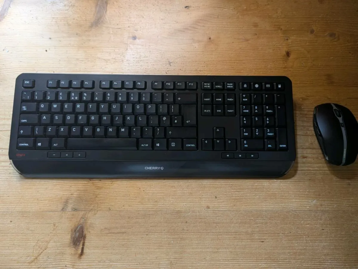 Cherry Wireless Mouse and Keyboard - UK layout - Image 3