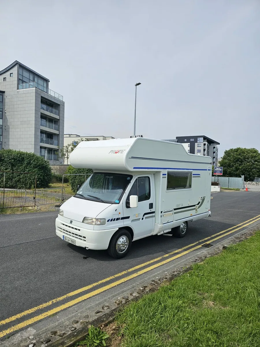 Camper - Image 3