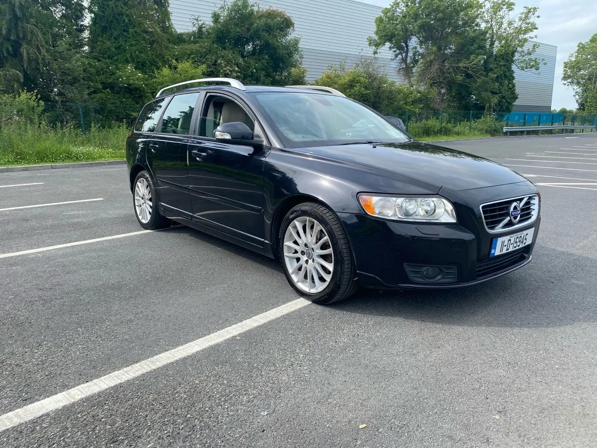 Volvo V50 Automatic Diesel - Image 1