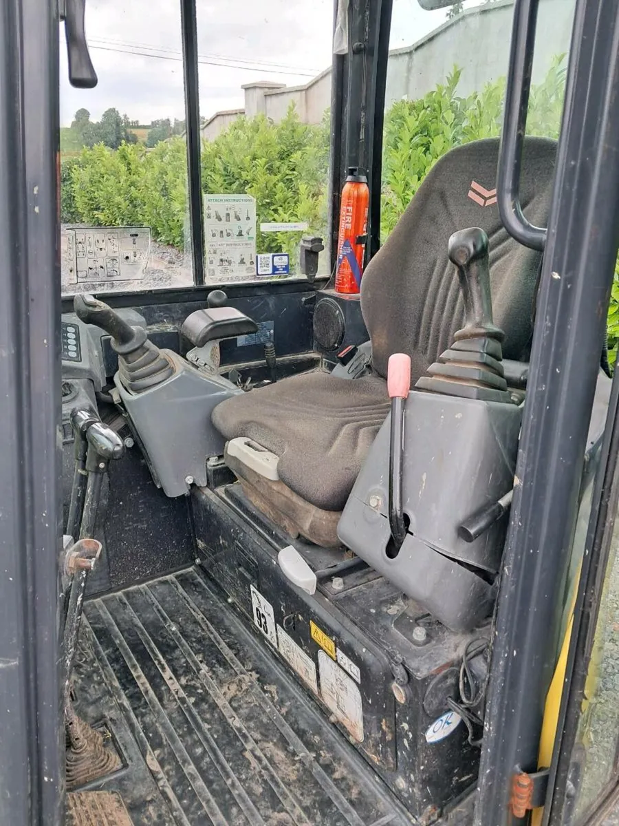 Yanmar vio26 - Image 3
