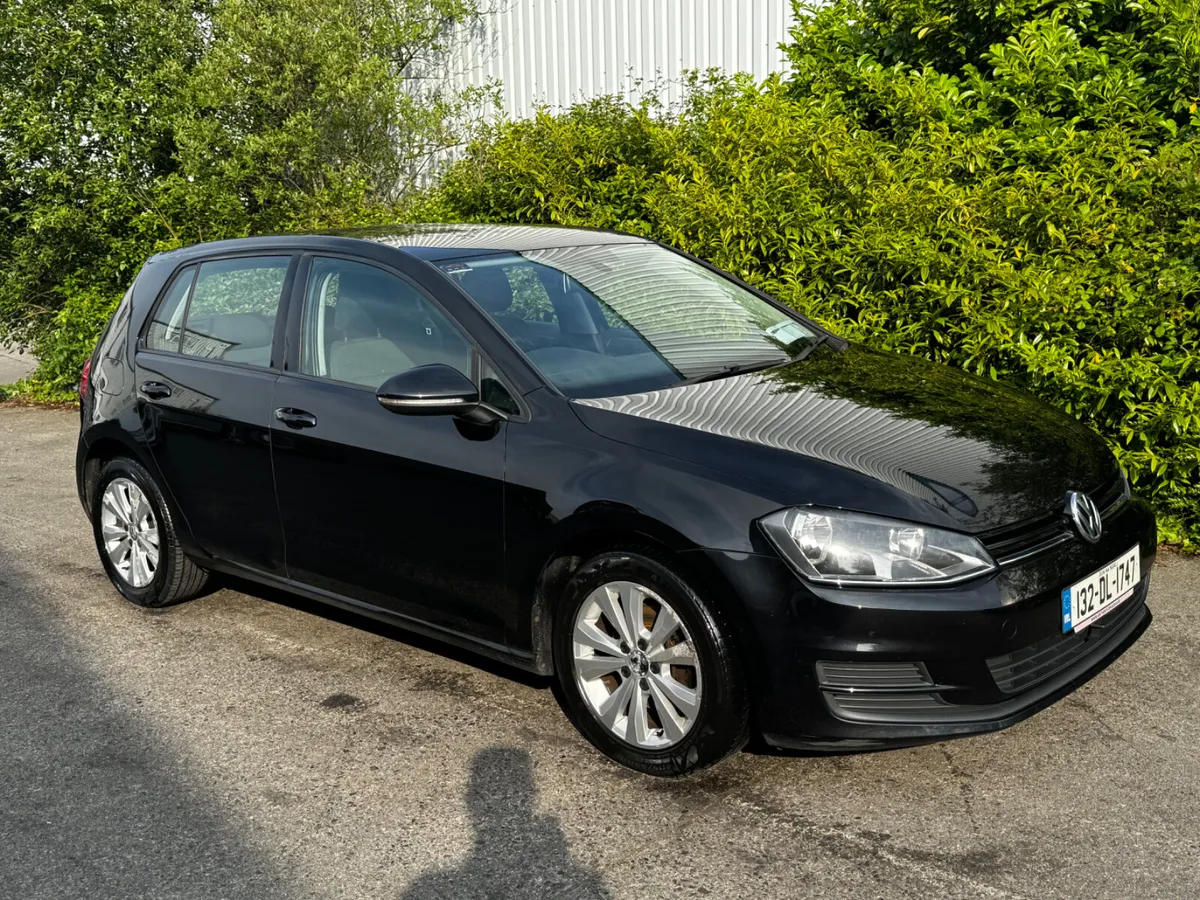 Volkswagen Golf 2013 - Image 1