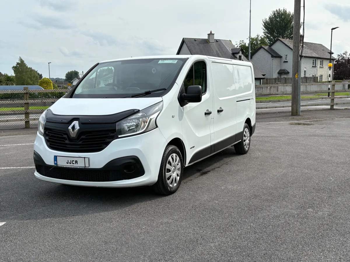 Renault Trafic 2016 - Image 3