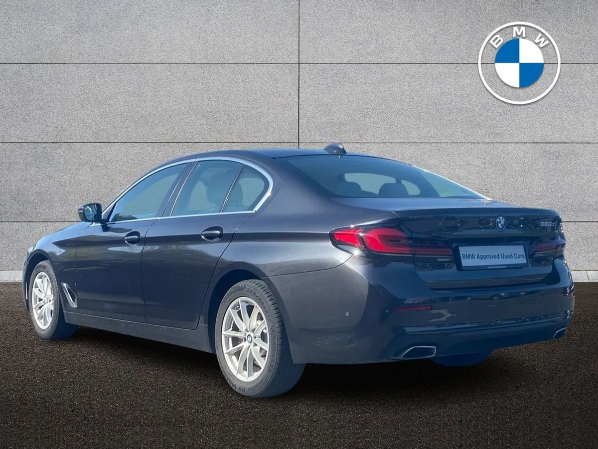 BMW 5 Series 520d SE Saloon - Image 2