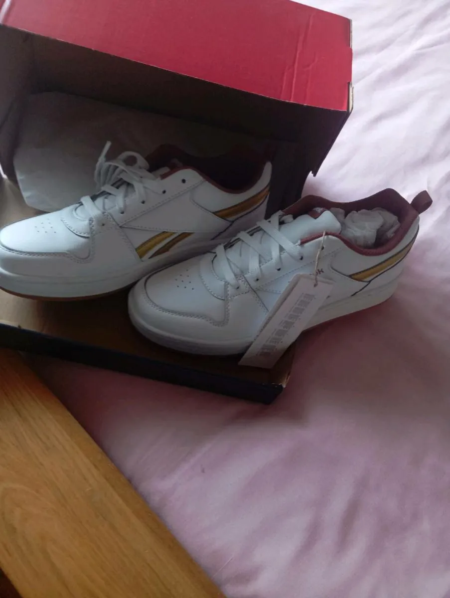 Reeboc trainers . - Image 1