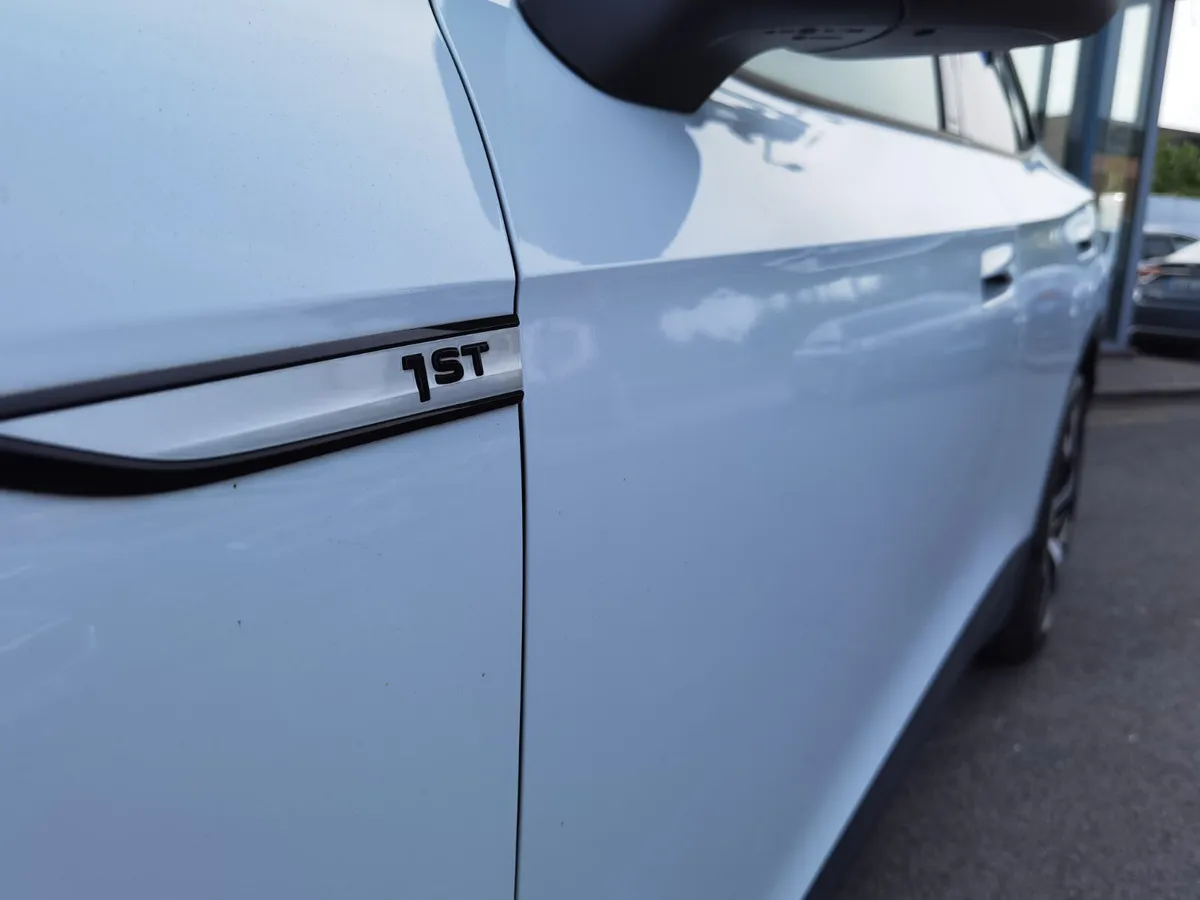 VOLKSWAGEN ID.4 77KWH FIRST EDITION - Image 2