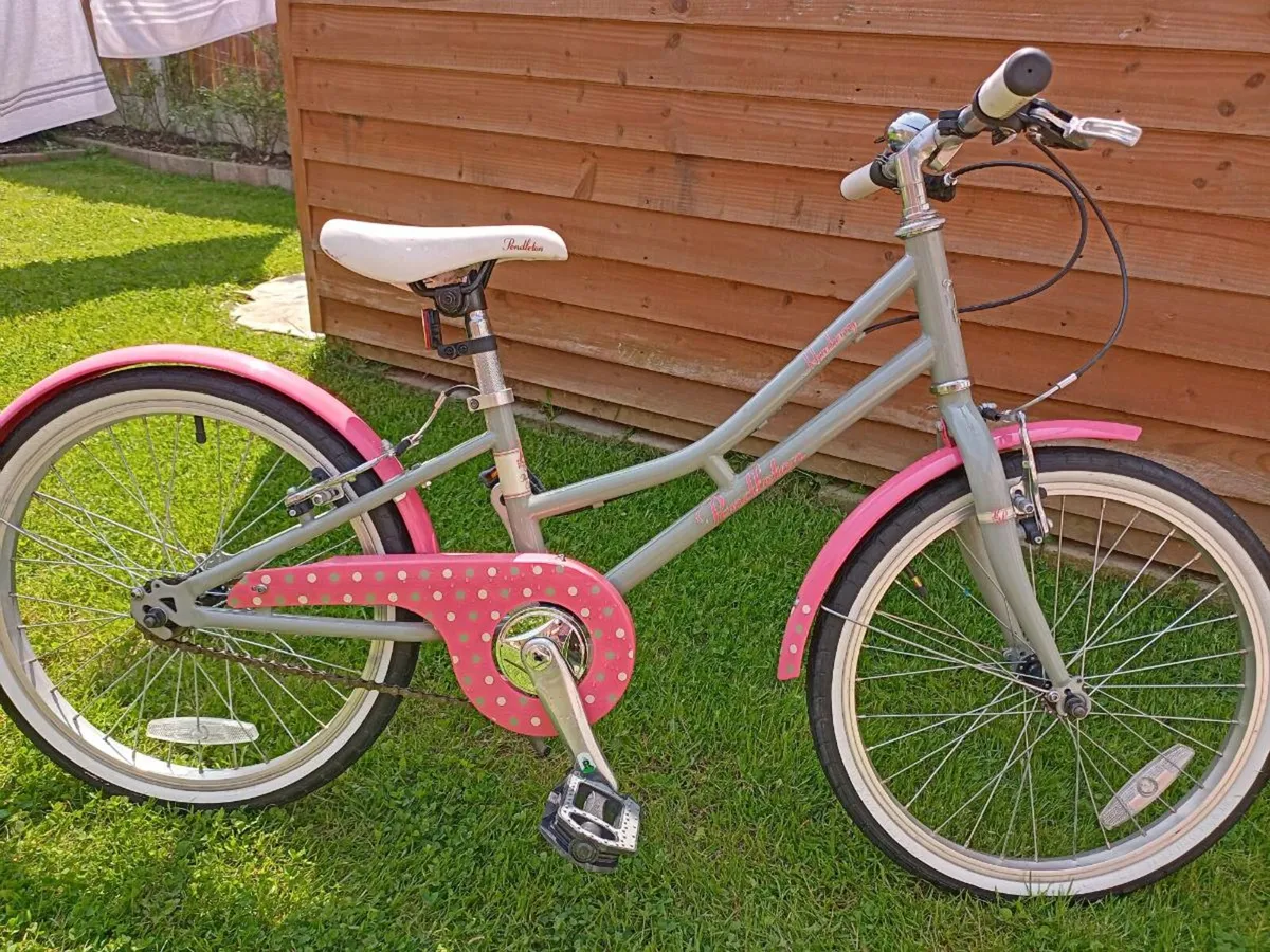 Kids bike size 20 inch wheels. - Image 1