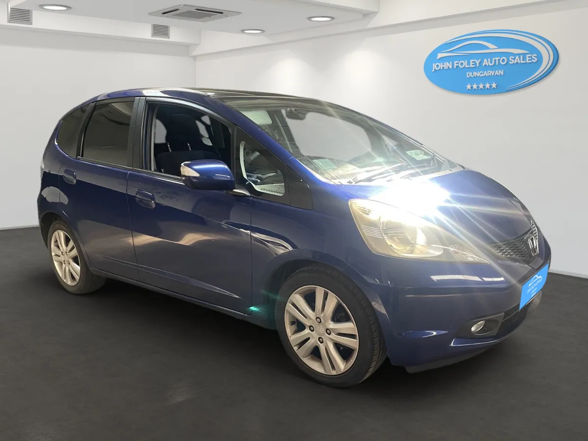 2010 -Honda Jazz 1.4 Automatic - Image 2