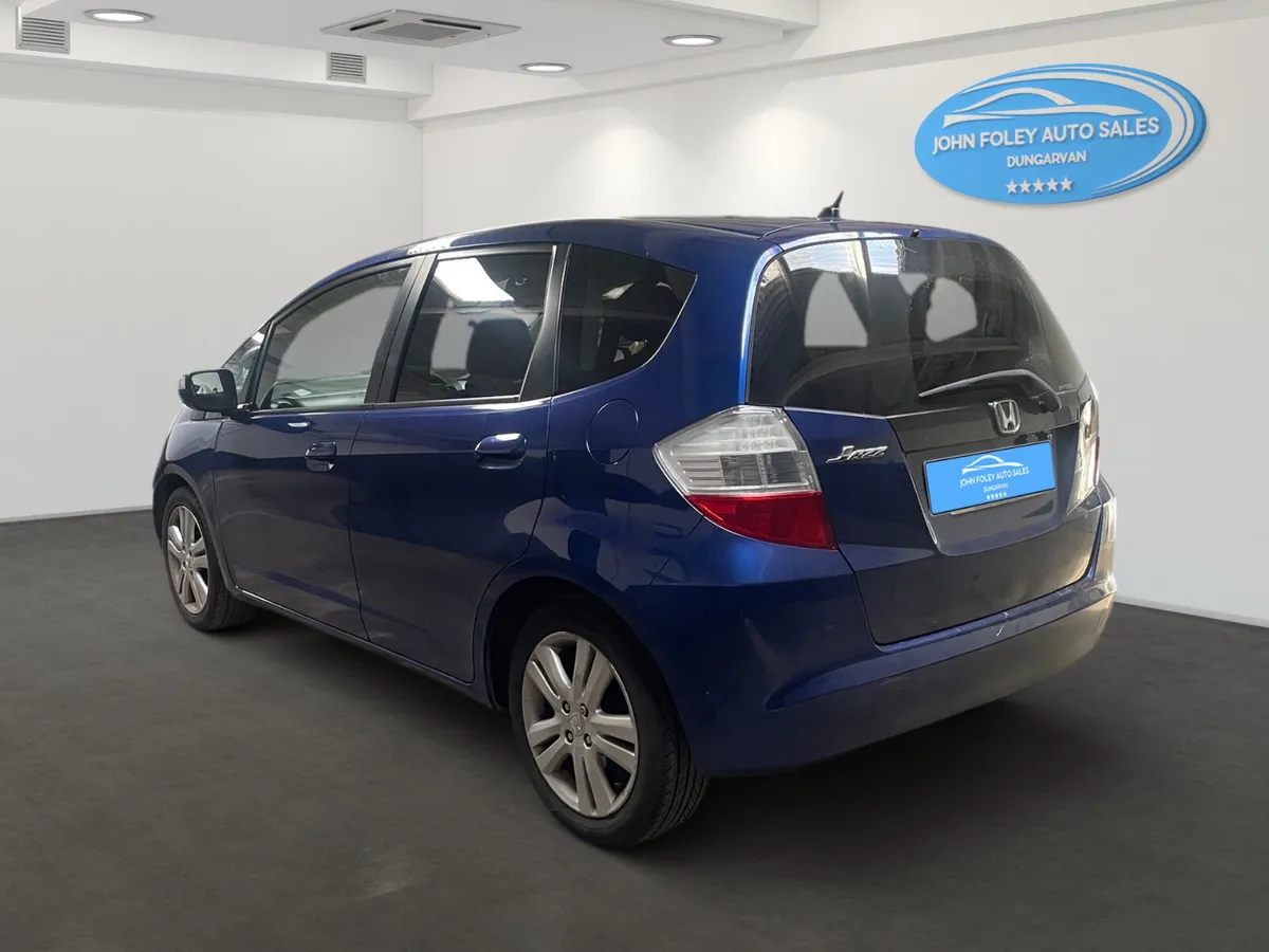 2010 -Honda Jazz 1.4 Automatic - Image 4