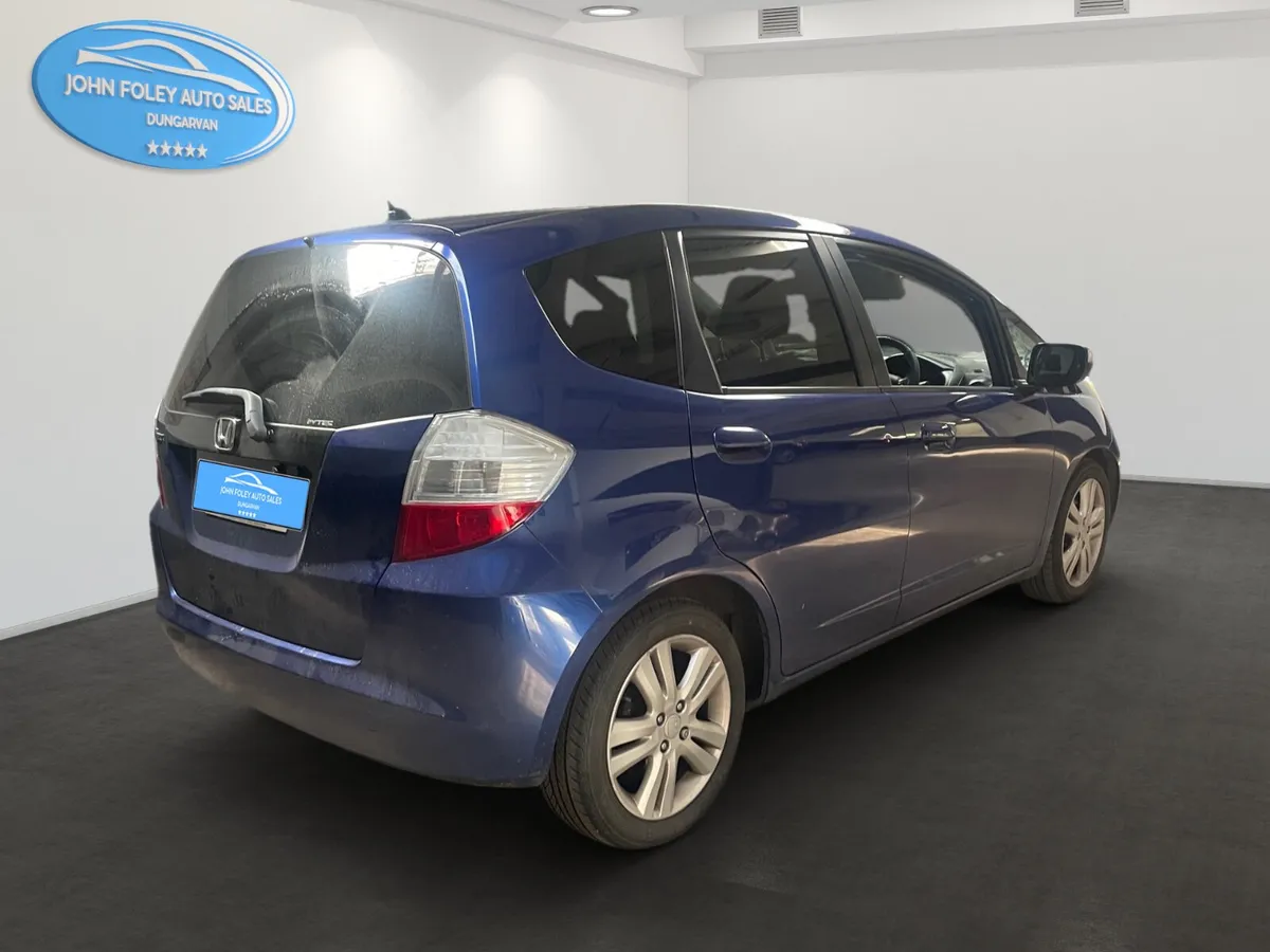 2010 -Honda Jazz 1.4 Automatic - Image 3