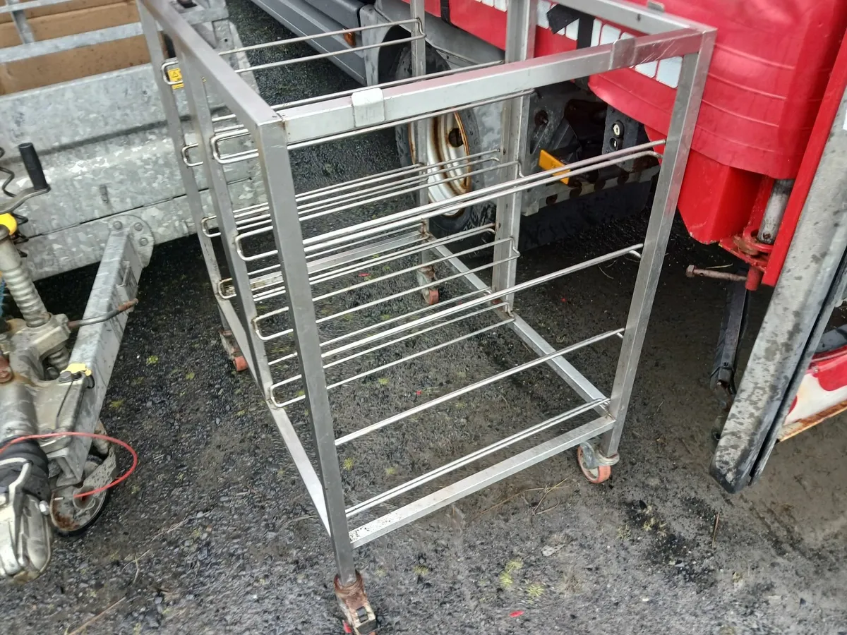 Stainless steel trolly fir trays ..delivered - Image 3