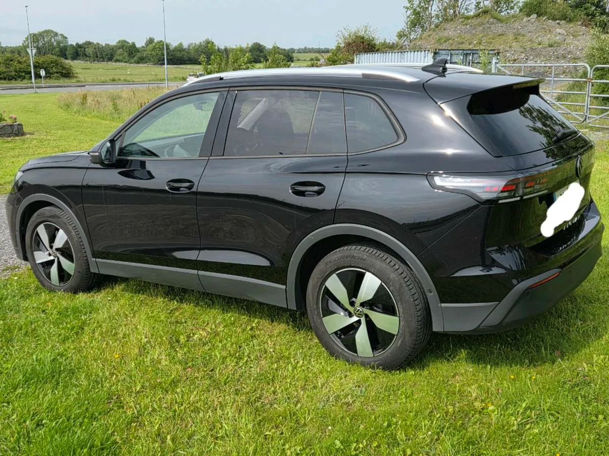 Volkswagen Tiguan Edition 75 Auto - Image 4