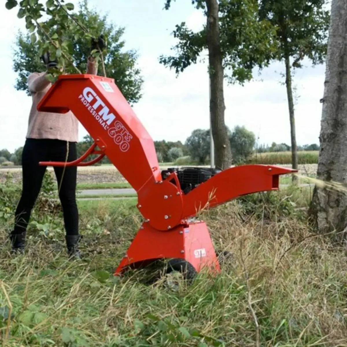 GTM Professional GTS600G Petrol Wood Chipper - Image 1