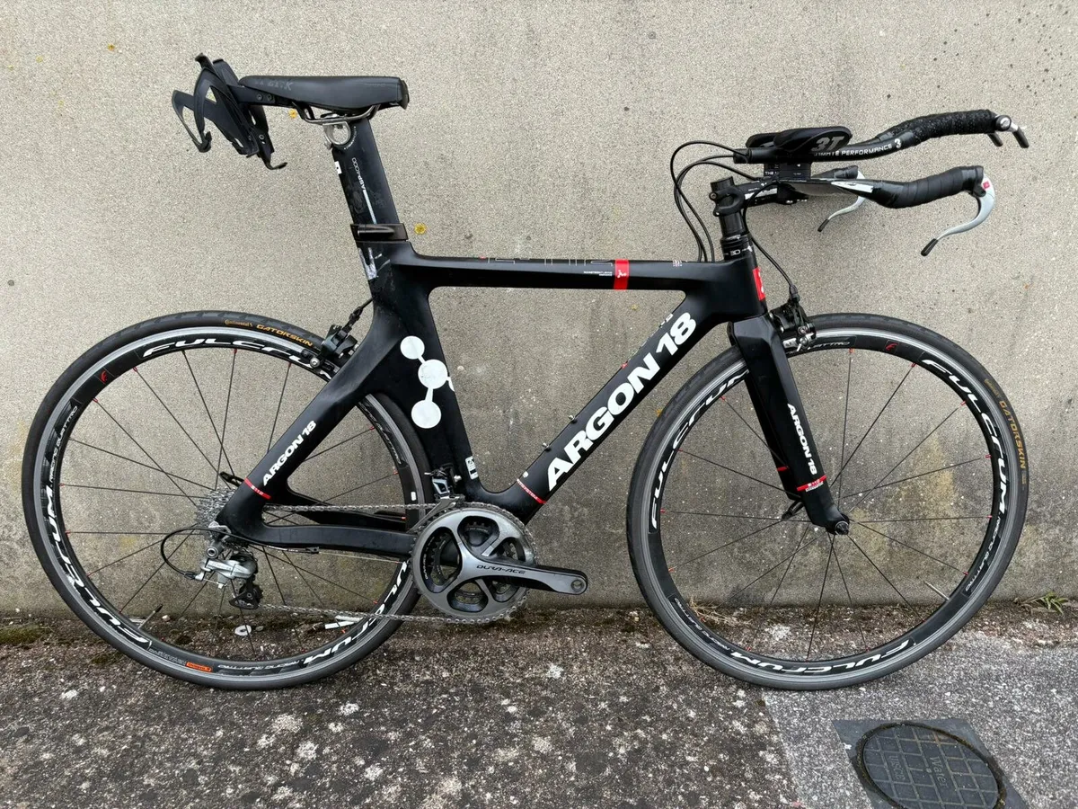 Argon 18 E-112 TT bike - Image 1