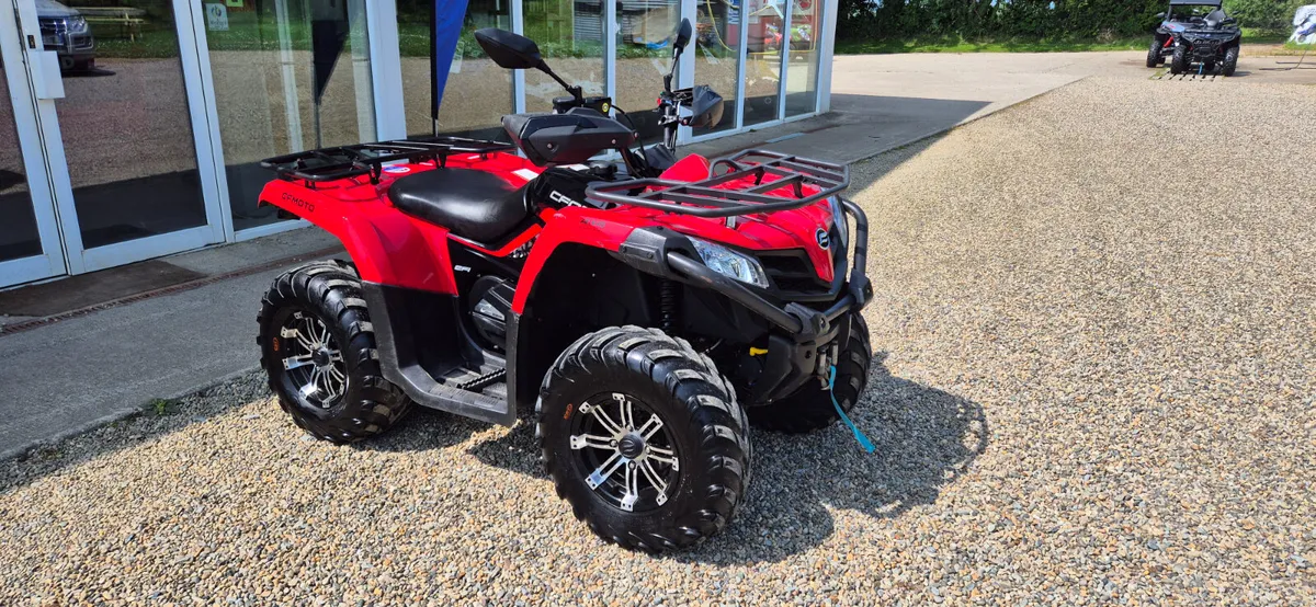 LOW HOURS 2022 CFMOTO CFORCE 520 - Image 1
